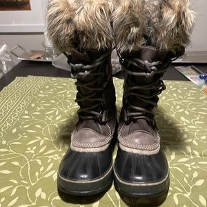 Sorel Sz 8.5 EUC Joan of Arctic- Classic